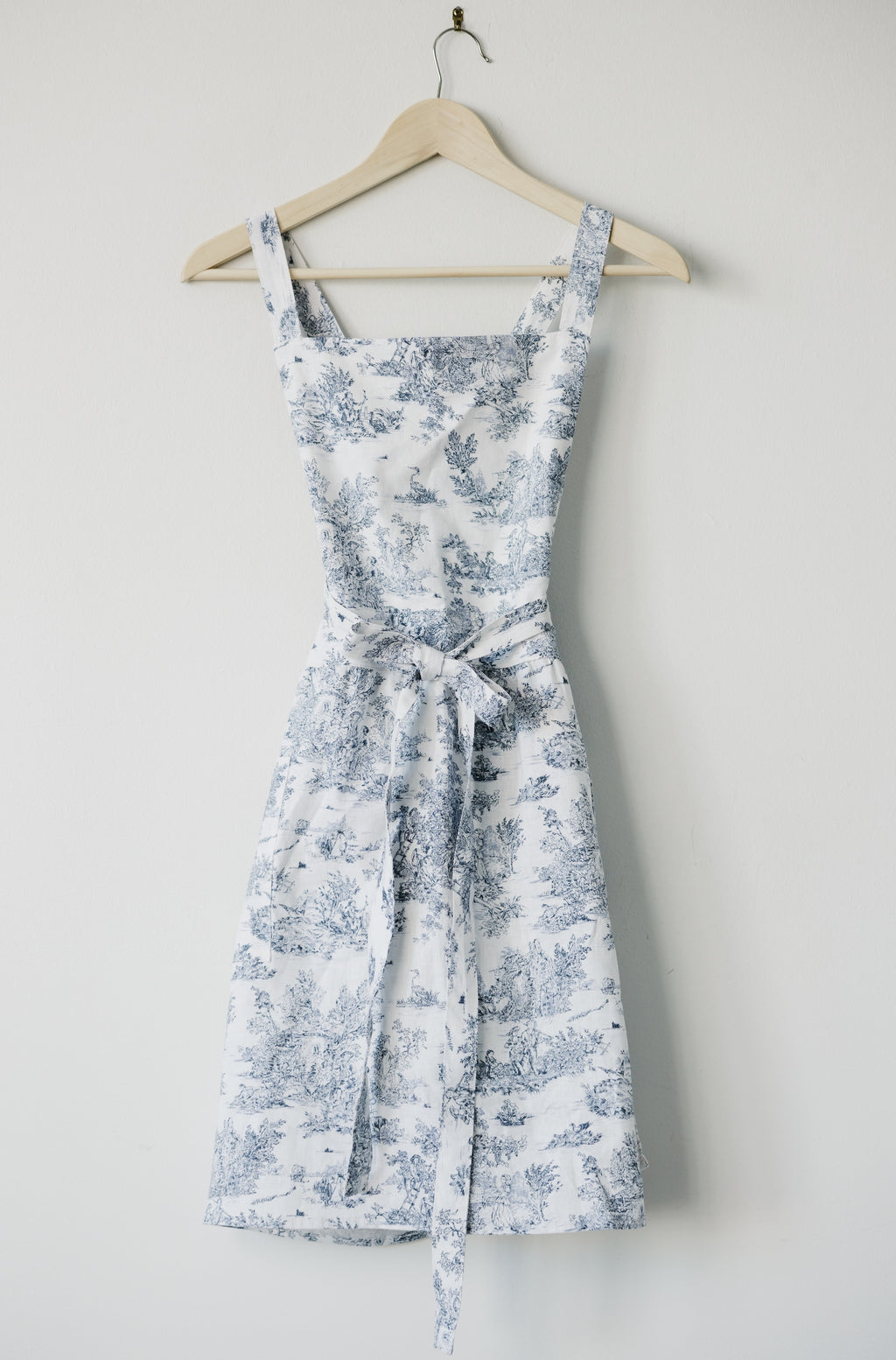 Grace - Short Sleeveless Linen Cotton Apron